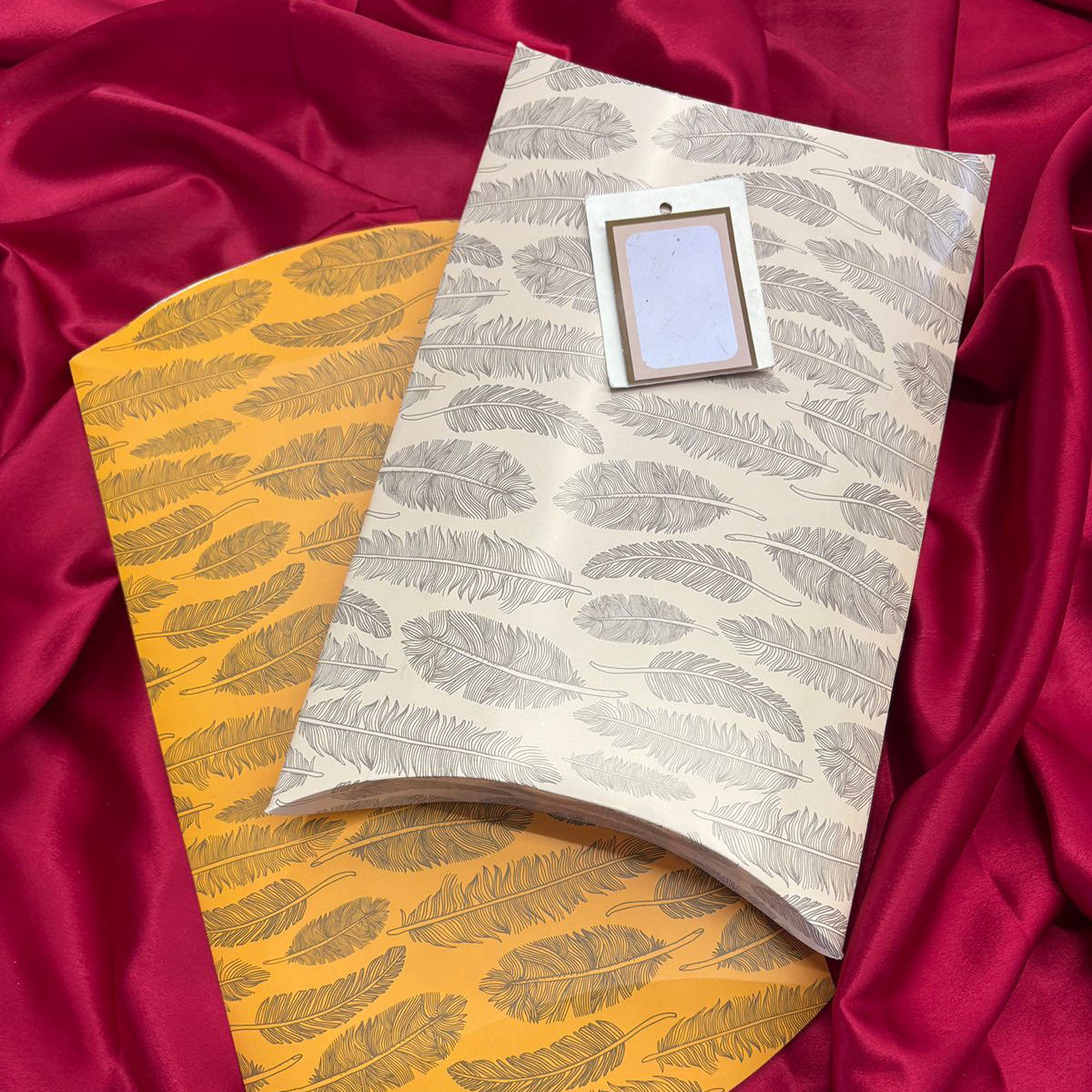 Cream Feather Pillow Box