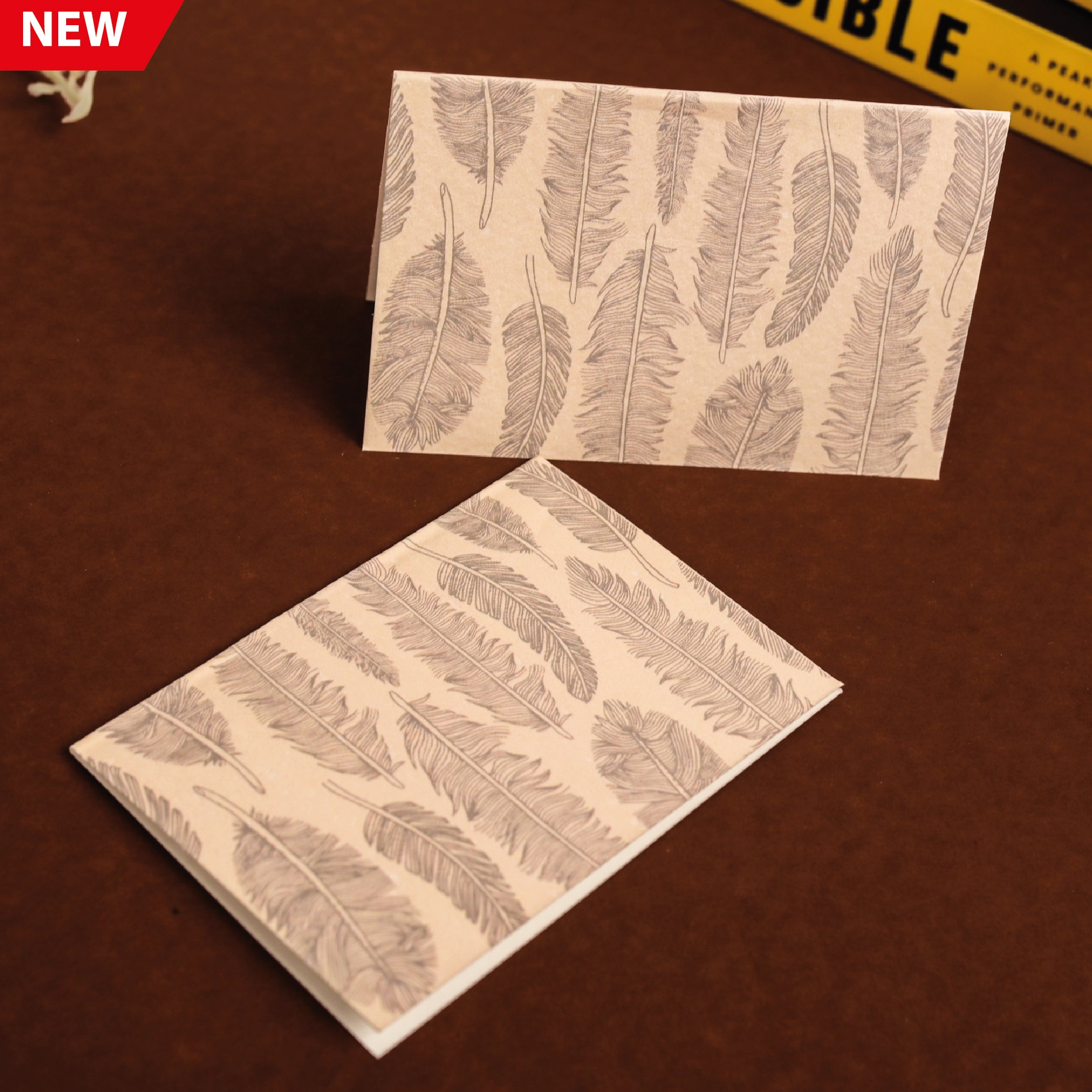 Cream Feather Mini Foldable Note Card